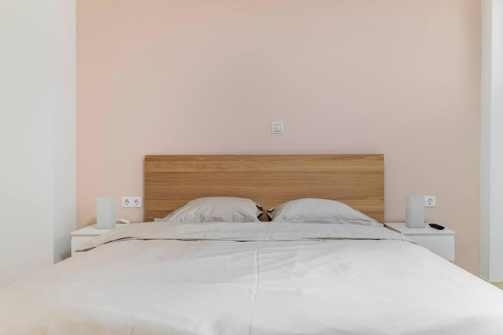 Apartment At Ano Glifada. アテネ エクステリア 写真